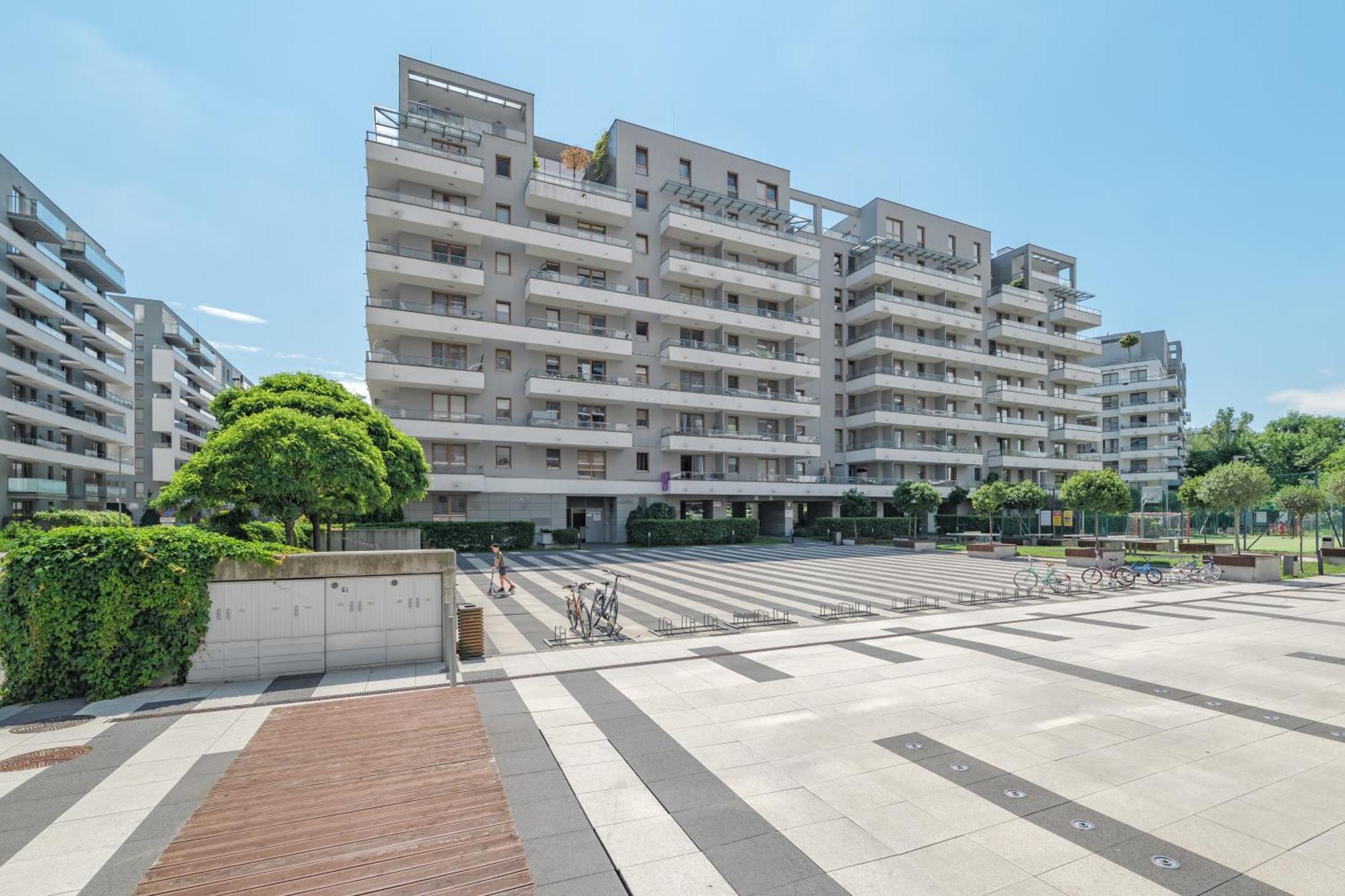 Kasprzaka 31B By Nyx Apart Warsawa Bagian luar foto